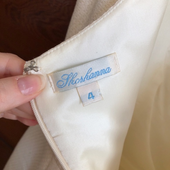 Dress - Picture 6 of 6